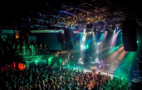 930 club - Get ready to scream your lungs out, mosh, and dance to all your favorite songs with all your favorite people and experience the awesomeness that is Emo Night Brooklyn. Tickets Venue Information: 9:30 Club. 815 V St. NW. Washington, DC, 20001. LATE SHOW. 